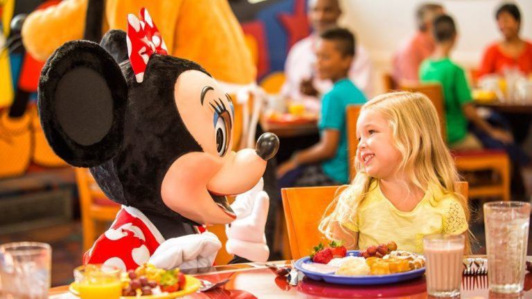 A Disney disponibilizou uma nova promoção que dá direito ao Plano de Refeições Grátis