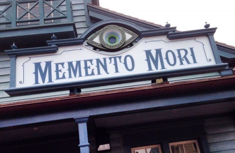 Memento Mori é a nova loja do Magic Kingdom especializada em artigos inspirados na Haunted Mansion
