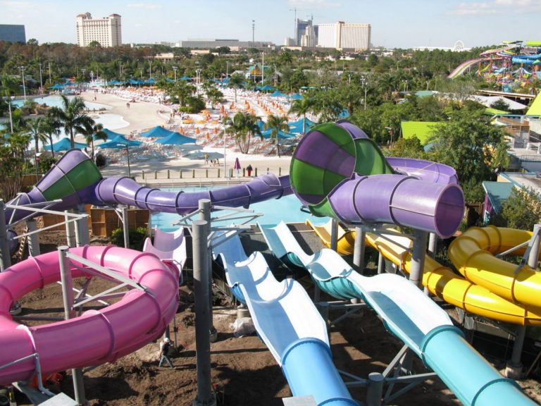 O parque Aquatica Orlando está completando 10 anos
