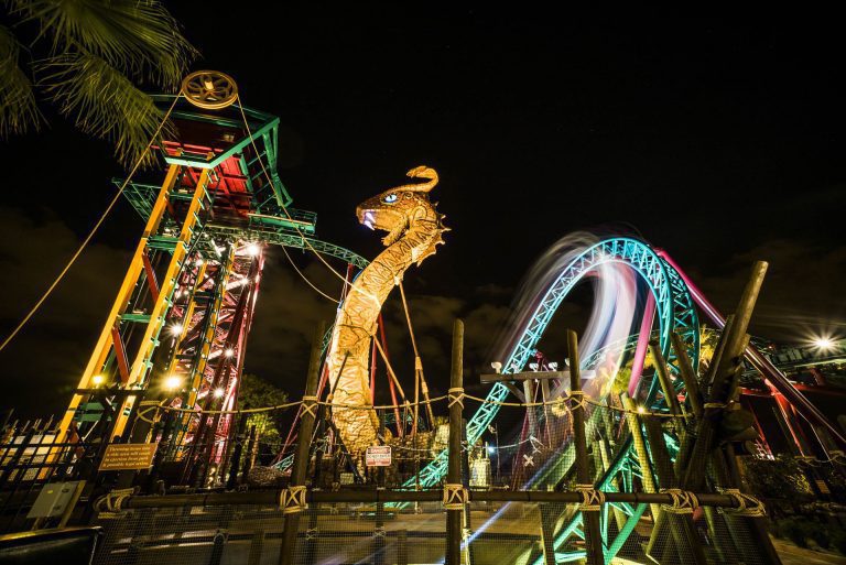 O evento Busch Gardens Summer Nights terá início no dia 25 de maio