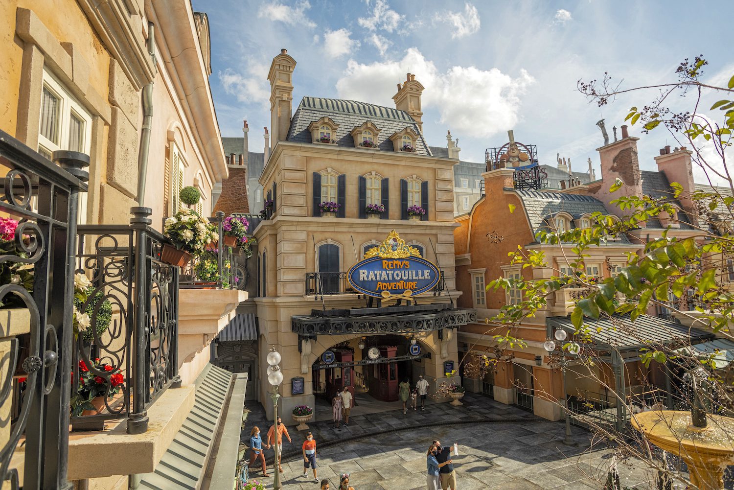 Vídeo Detalhes Da Atração Remys Ratatouille Adventure Do Epcot