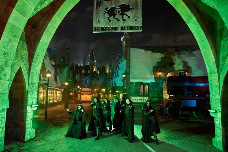 Dark Arts At Hogwarts Castle  em exibição em noites selecionadas