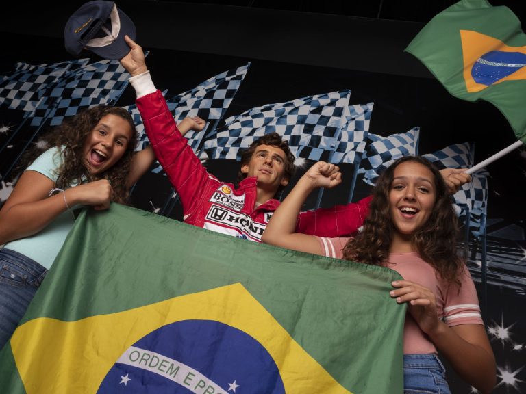 Ayrton Senna ganha figura de cera no Madame Tussauds Orlando