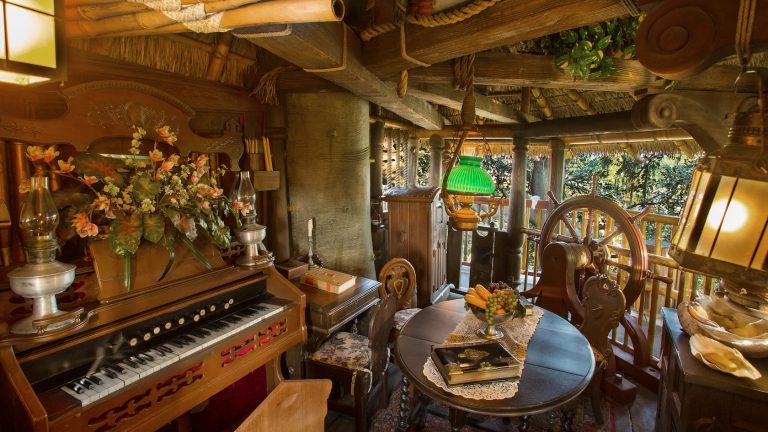 Swiss Family Treehouse fecha para reforma no Magic Kingdom