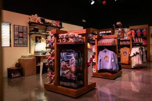 Vídeo: Summer Tribute Store já está aberta no Universal Studios Florida