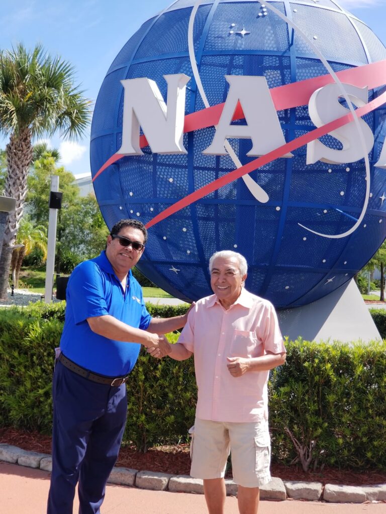 Mauricio de Sousa visita o Gateway no Kennedy Space Center