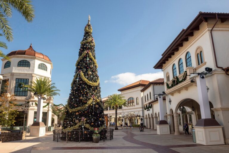 Conheça as festividades de fim de ano em Disney Springs
