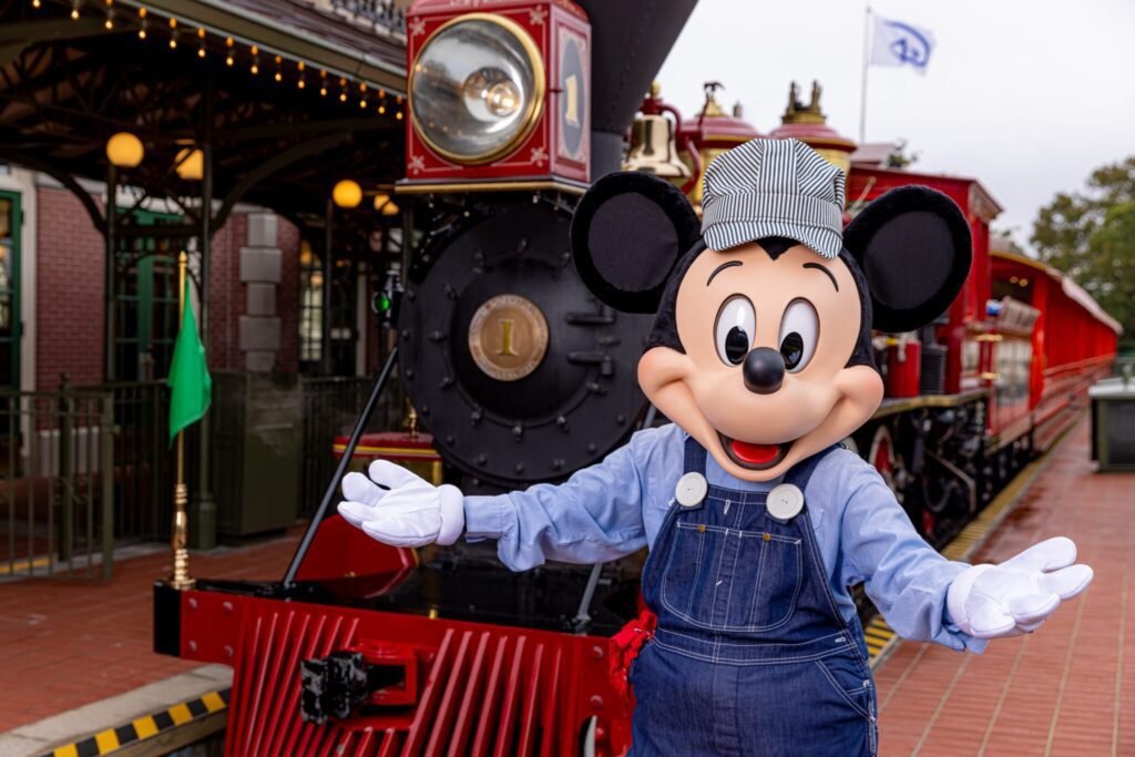Walt Disney World Railroad Returns 6