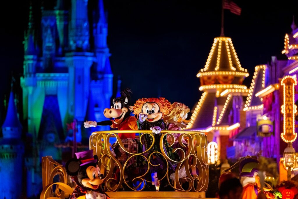 Tudo o que você precisa saber sobre o evento Mickey’s Not-So-Scary Halloween Party 2024