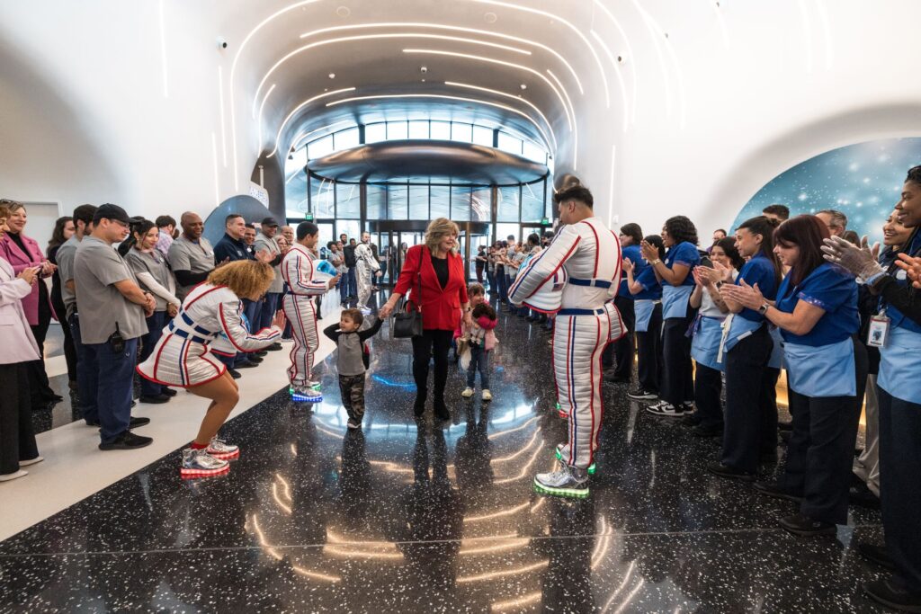 01 universal stella nova resort celebrates its first guests during opening day