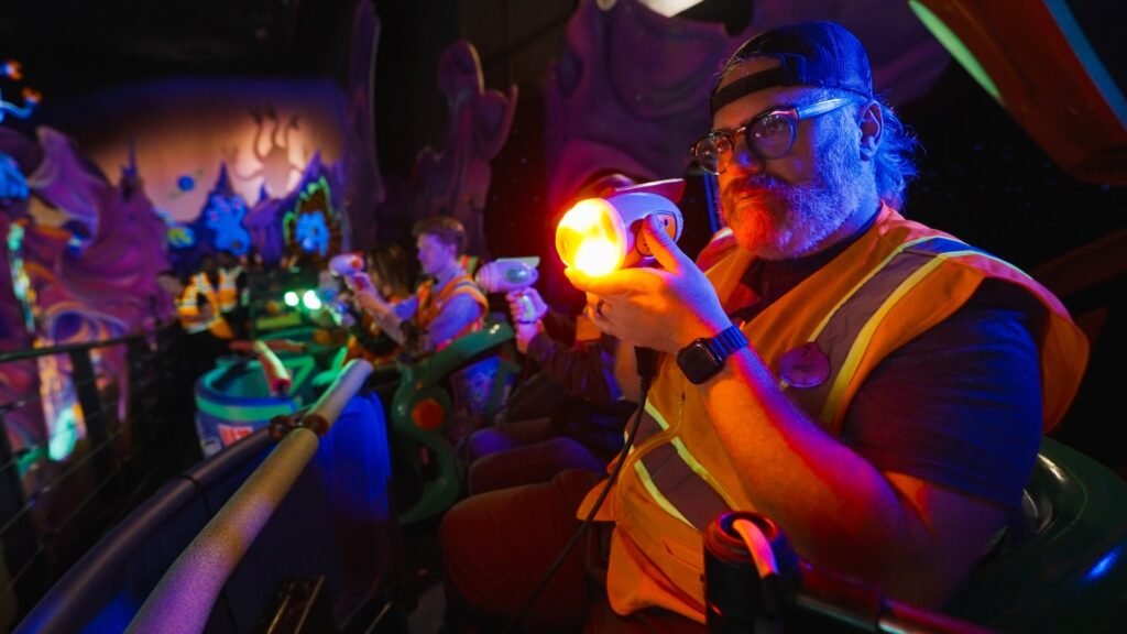 buzz lightyear’s space ranger spin at disney world