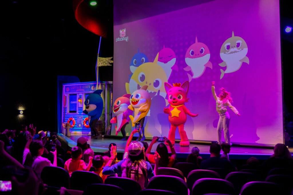 25 swc baby shark stage shots 1