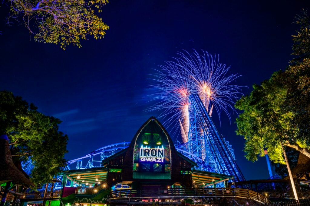 busch gardens summer nights summer at busch gardens parks (1)