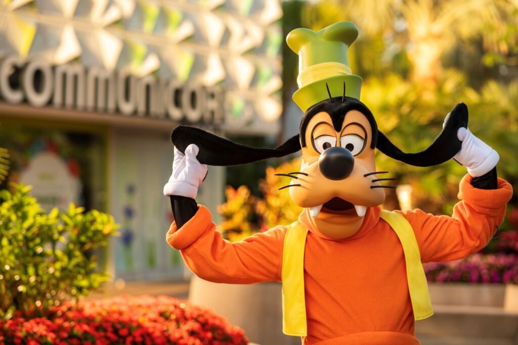 goofycore at communicore hall epcot